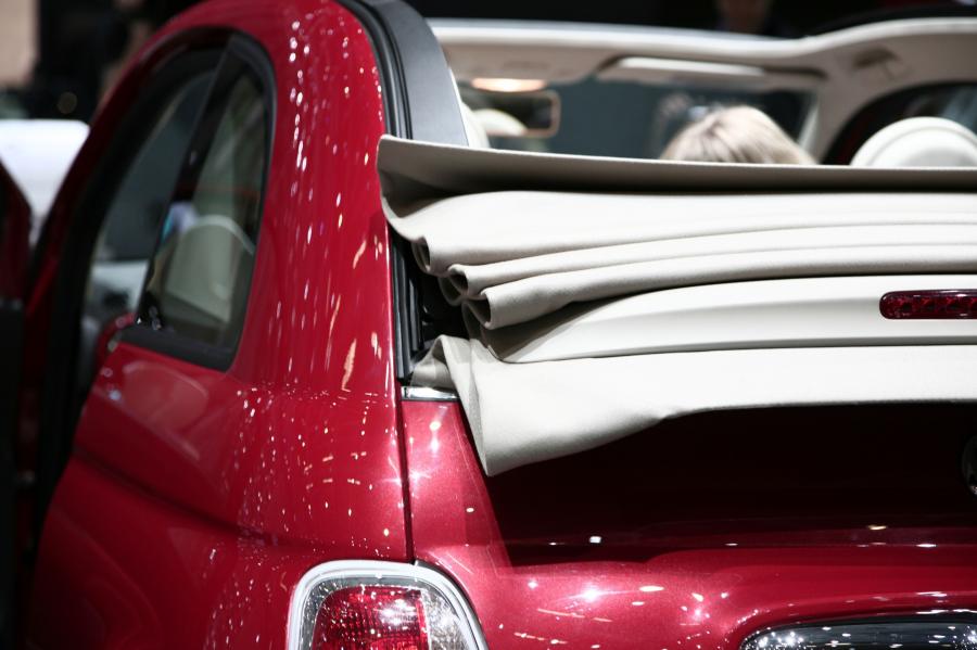  Fiat 500C 2010 года  (фото 4 из 25)